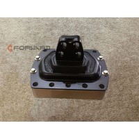 1629614   發(fā)動機(jī)后支撐